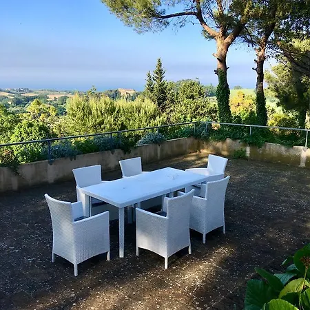 Gasthuis Il Colle Delle Terrazze 4*