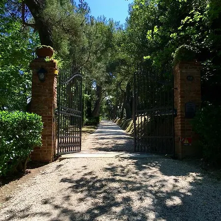 Il Colle Delle Terrazze Vendégház Fano
